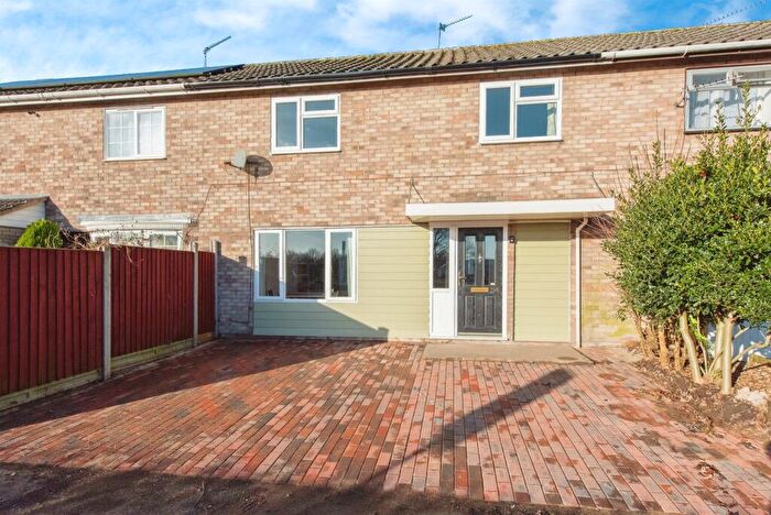 3 Bedroom Terraced House For Sale In Bury Road, Thetford, IP24