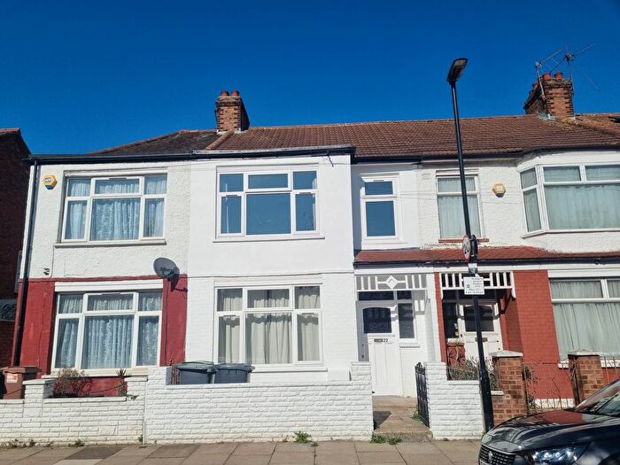 3 Bedroom Terraced House To Rent In Crawley Road, Wood Green, N22
