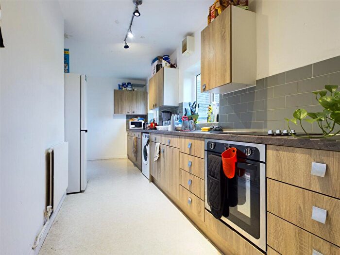 4 Bedroom Terraced House To Rent In Halland Road, Brighton, BN2