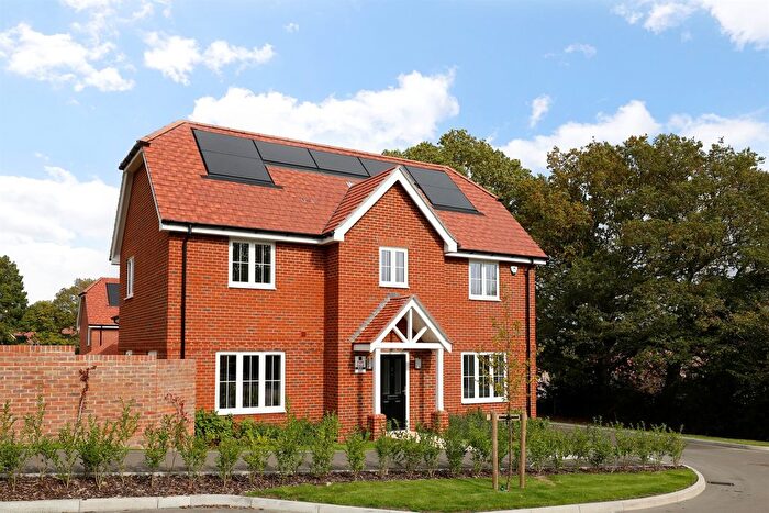 3 Bedroom Detached House For Sale In The Nightingales, Crowborough, TN6