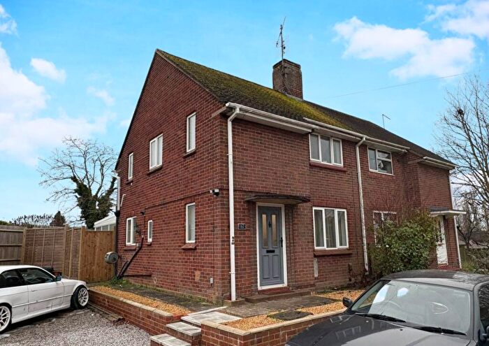 2 Bedroom Semi Detached House For Sale In Churchill Avenue, Aylesbury, HP21