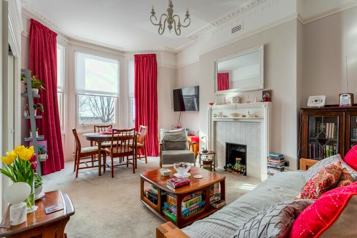 1 Bedroom Flat To Rent In College Terrace, Brighton, BN2