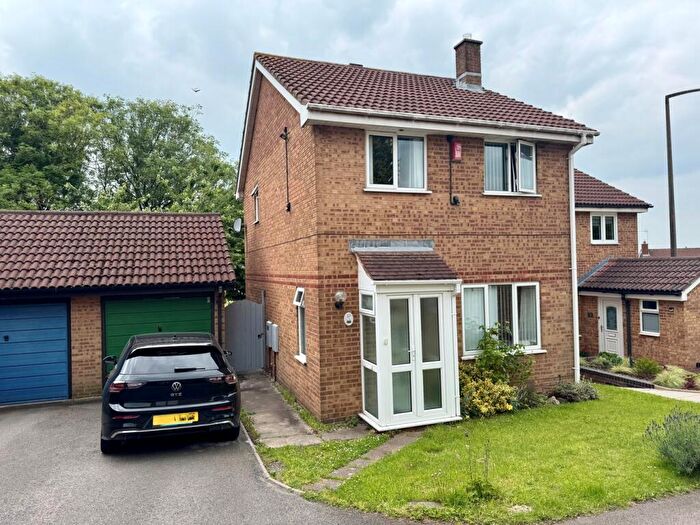 3 Bedroom Detached House For Sale In Genista Close, Brizlincote Valley, Burton-on-Trent, DE15