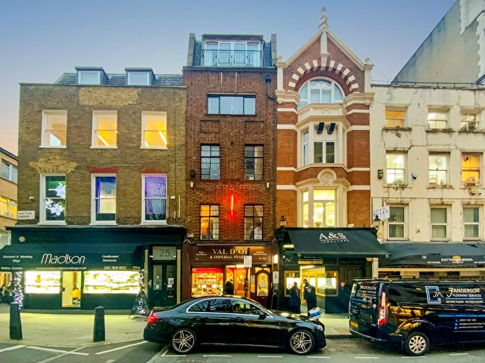 1 Bedroom Flat To Rent In Hatton Garden, London, EC1N