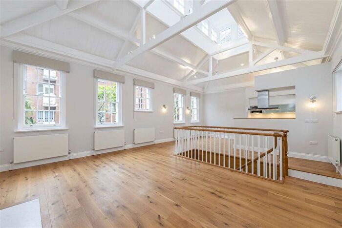 2 Bedroom Property To Rent In Bryanston Mews West, Marylebone, W1H