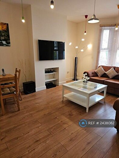 4 Bedroom Terraced House To Rent In Leyton Park Road, London, E10