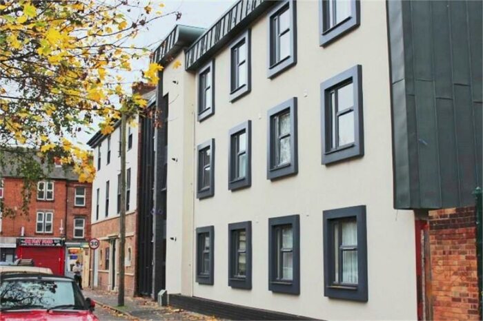 8 Bedroom Flat To Rent In Ilkeston Road, Nottingham, NG7