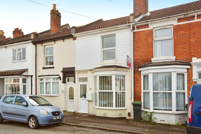 2 Bedroom Property To Rent In Priory Road, Gosport, PO12