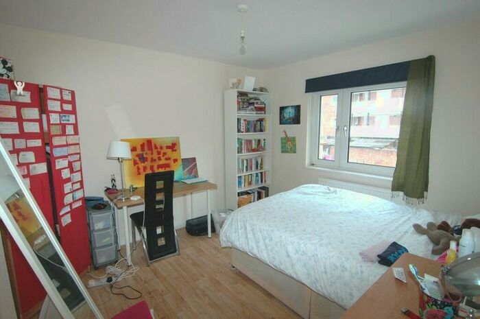 4 Bedroom Terraced House To Rent In Rickman Street, London, E1
