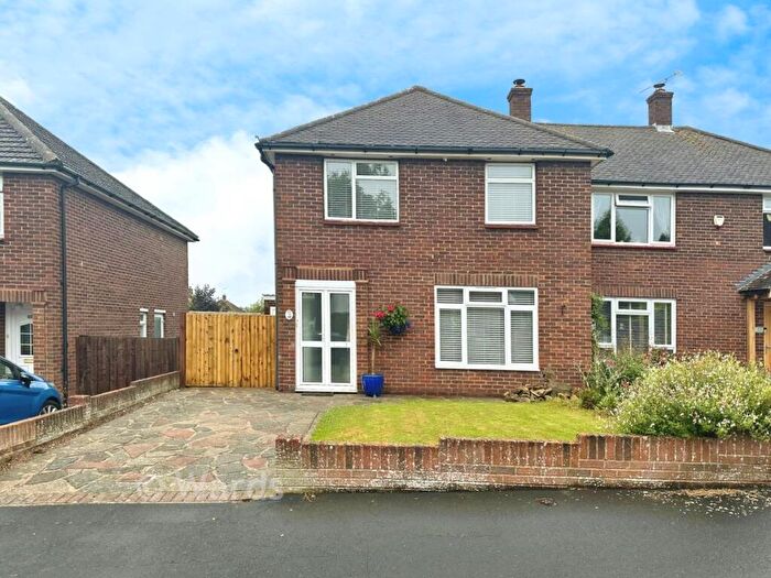 3 Bedroom Semi Detached House For Sale In Sheppey Road, Maidstone, Kent, ME15