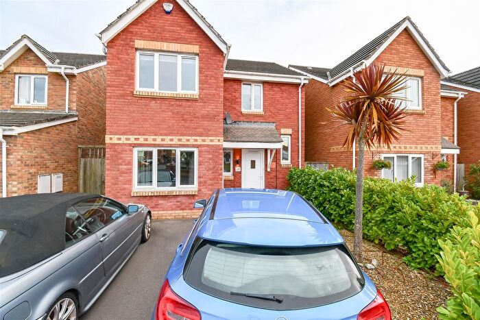 3 Bedroom Detached House For Sale In Heol Pilipala, Rhoose, Barry, CF62