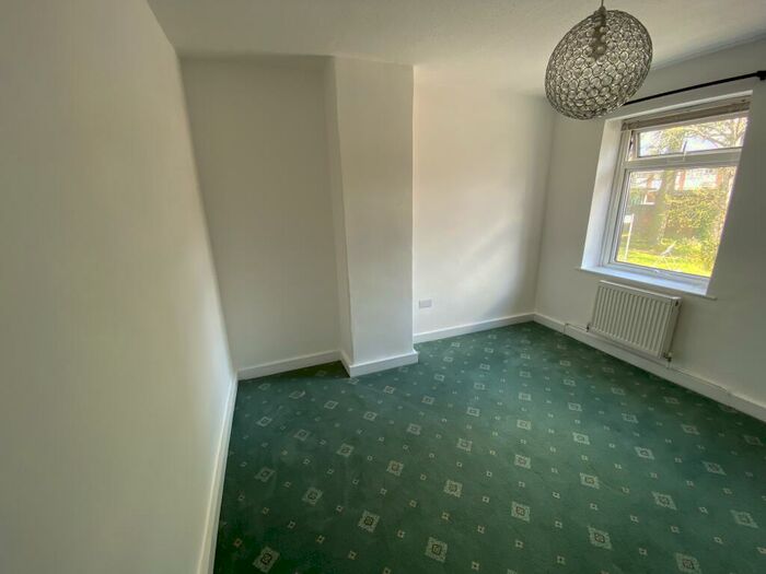 1 Bedroom Terraced House To Rent In Heath Road, LU7