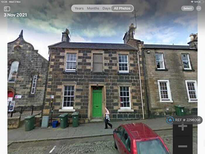 6 Bedroom End Of Terrace House To Rent In Queen Street, Stirling, FK8