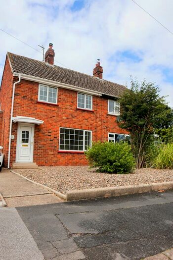 2 Bedroom Semi-Detached House To Rent In Mill Drive, Leven, Beverley, HU17