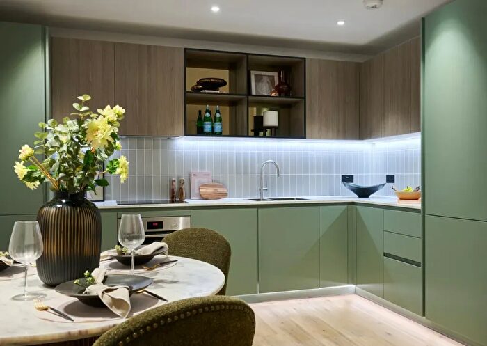 2 Bedroom Flat For Sale In Rosemary House, Randolph Road, Southall, UB1