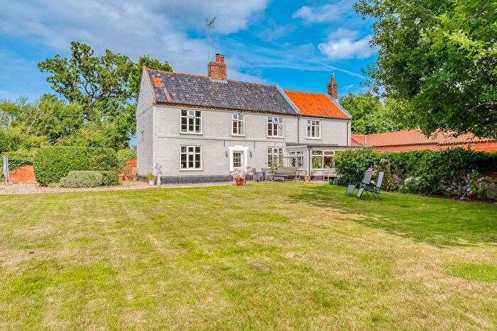 5 Bedroom Detached House For Sale In Manor Road, North Walsham, NR28