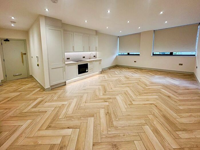 Flat To Rent In Davigdor Road, BN3