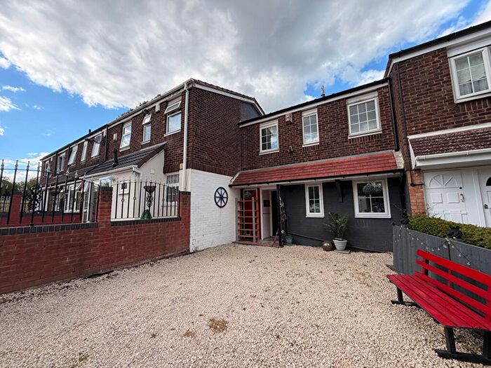 3 Bedroom Terraced House To Rent In Romulus Close, Birmingham, B20