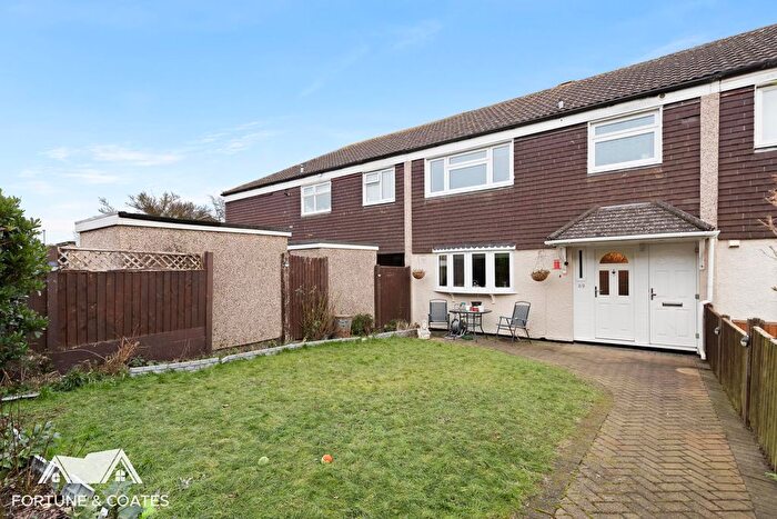 3 Bedroom Property For Sale In Seymours, Harlow, CM19