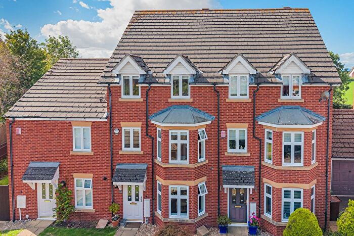 3 Bedroom Town House For Sale In Lauriston Park, The Park, Cheltenham, GL50