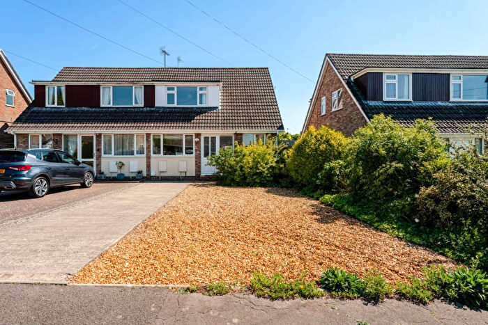4 Bedroom Semi-Detached House For Sale In Wrington Mead, Congresbury, BS49