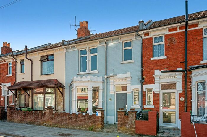 3 Bedroom Terraced House For Sale In Epworth Road, Portsmouth, PO2