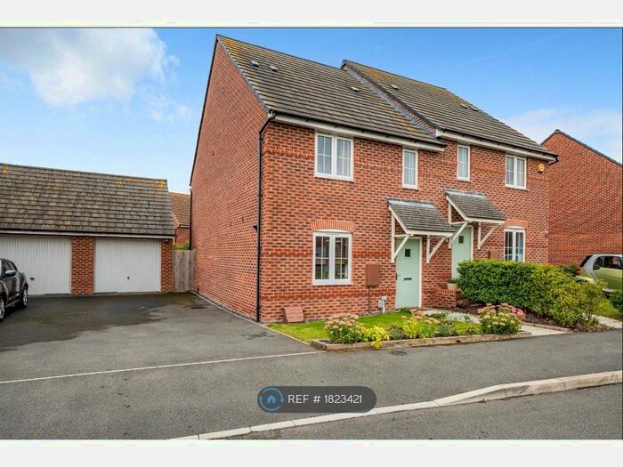 3 Bedroom Semi-Detached House To Rent In Heron Crescent, Cotgrave, Nottingham, NG12