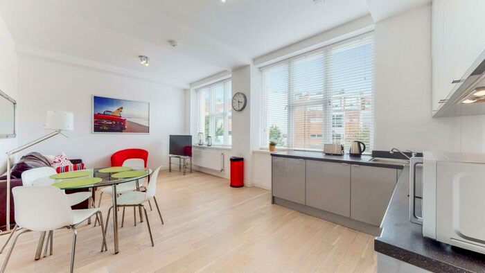 1 Bedroom Apartment To Rent In Anglers Lane, NW5
