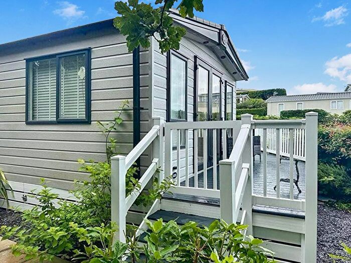 2 Bedroom Property For Sale In Garreg Wen Site, Borth-Y-Gest, Porthmadog, LL49