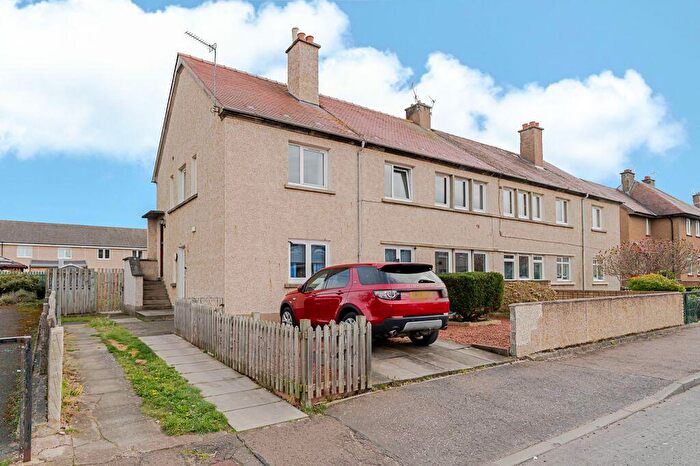 3 Bedroom Flat For Sale In Pinkie Terrace, Musselburgh, East Lothian, EH21