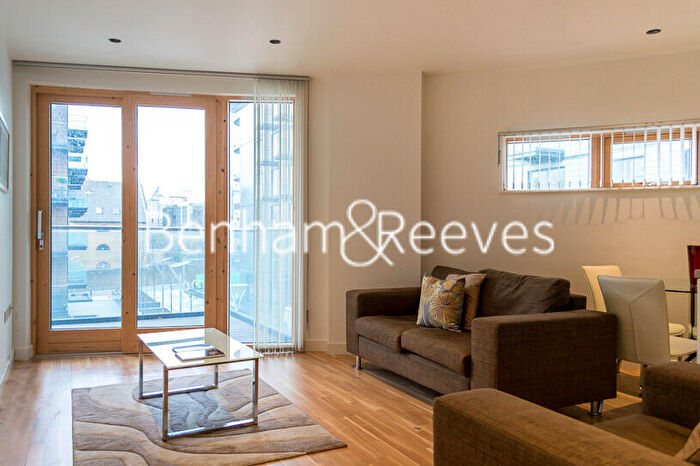 1 Bedroom Apartment To Rent In Cobblestone Square, Wapping Lane, E1W