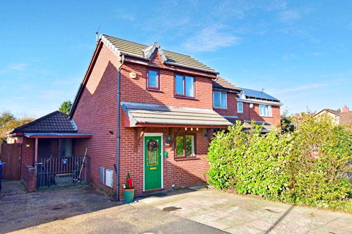 2 Bedroom Semi-Detached House For Sale In Melton Place, Leyland, PR25