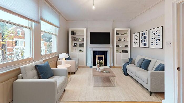 2 Bedroom Flat To Rent In Burstock Road, London, SW15