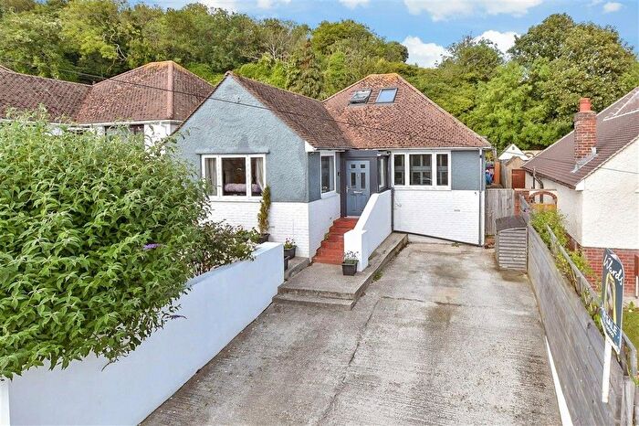 3 Bedroom Detached Bungalow For Sale In Stanbury Crescent, Folkestone, Kent, CT19