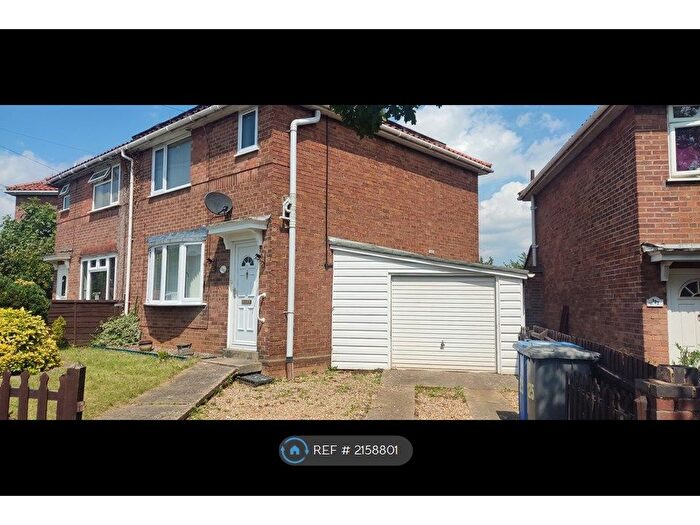 3 Bedroom Semi-Detached House To Rent In Woodcock Road, Norwich, NR3