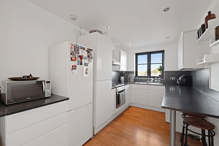 2 Bedroom Flat To Rent In Poplars Court, Poplars Road, London, E17