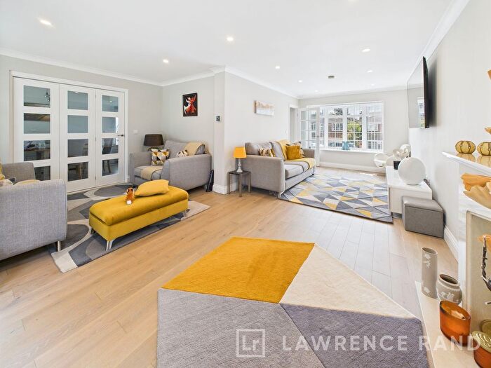 4 Bedroom Detached House To Rent In Daymer Gardens, Pinner, HA5