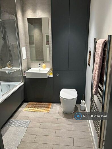 2 Bedroom Flat To Rent In Constance Green Court, London, E2