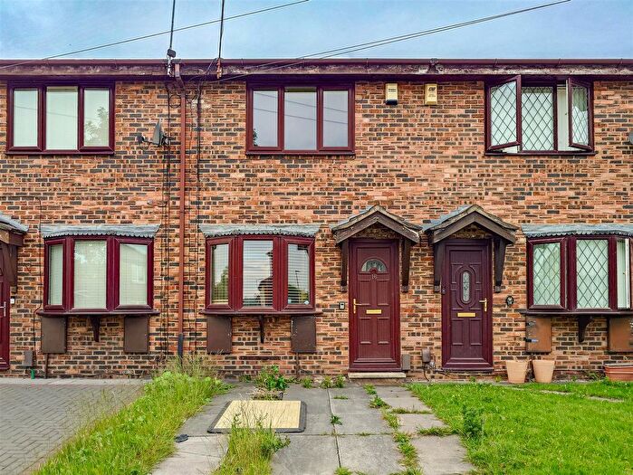 2 Bedroom Property For Sale In Broomgrove Lane, Denton, M34