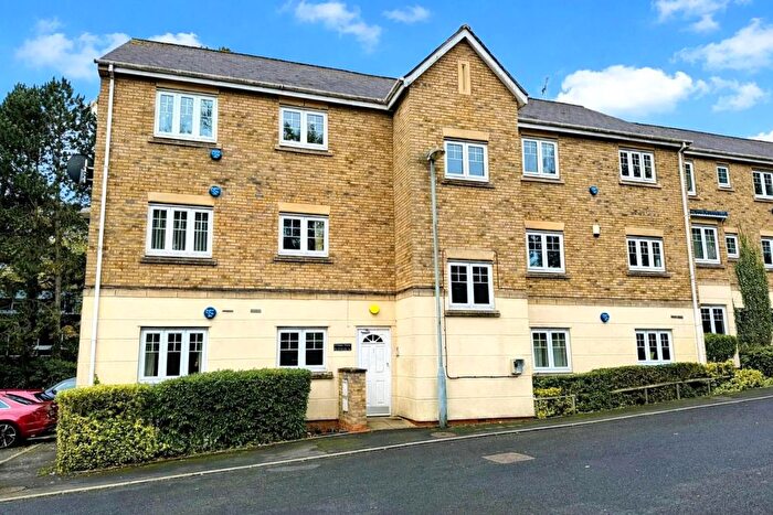 2 Bedroom Flat To Rent In Union Place, Selly Park, Birmingham, B29