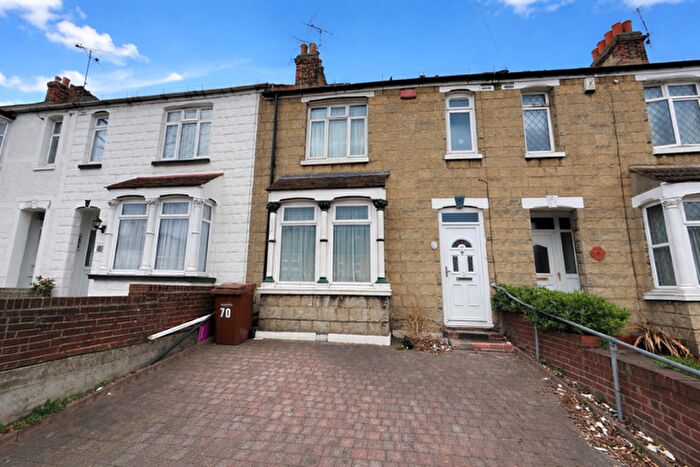3 Bedroom Property To Rent In Sturdee Avenue, Gillingham, ME7