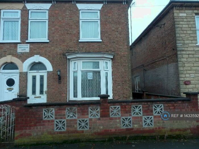 3 Bedroom Semi-Detached House To Rent In Wisbech, Wisbech, PE13