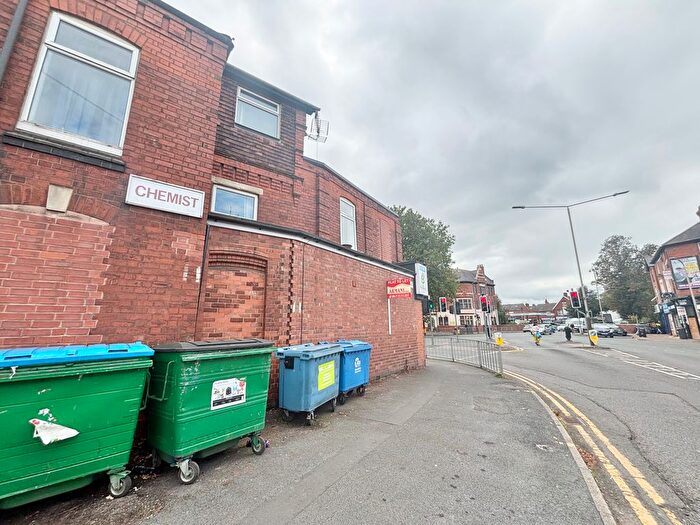 2 Bedroom Flat To Rent In Overton Road, Leicester, LE5