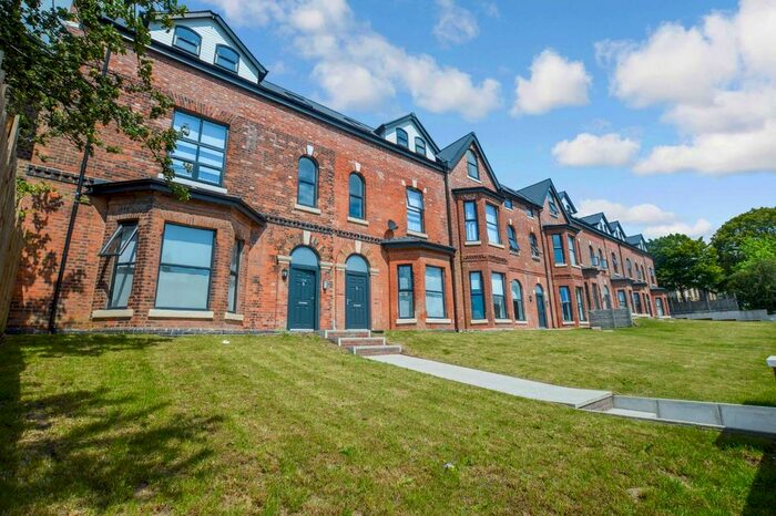2 Bedroom Flat To Rent In Queens Terrace, 179 Great Cheetham Street, Salford, Manchester M7