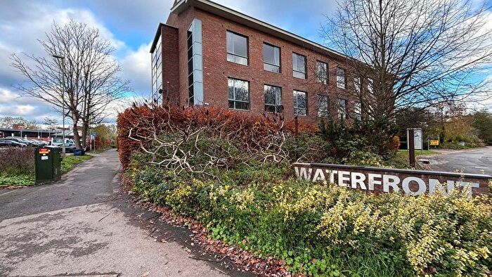 1 Bedroom Flat To Rent In Sheila House, Fleet, Hampshire, GU51