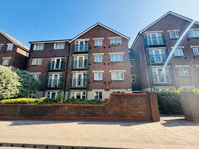 2 Bedroom Flat For Sale In Sheepcote Road, Harrow, HA1