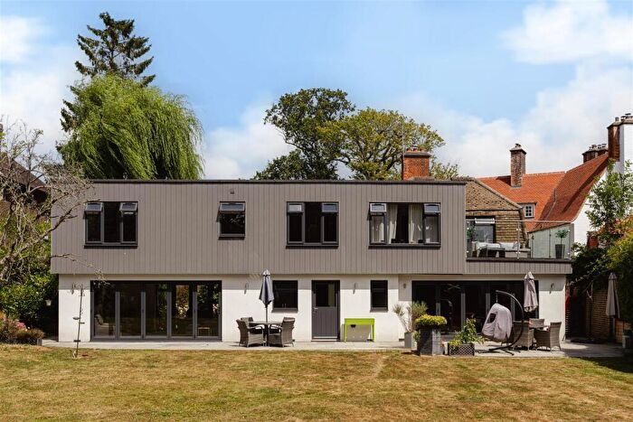 5 Bedroom Detached House For Sale In Horsham Road, Holmwood, Dorking, RH5