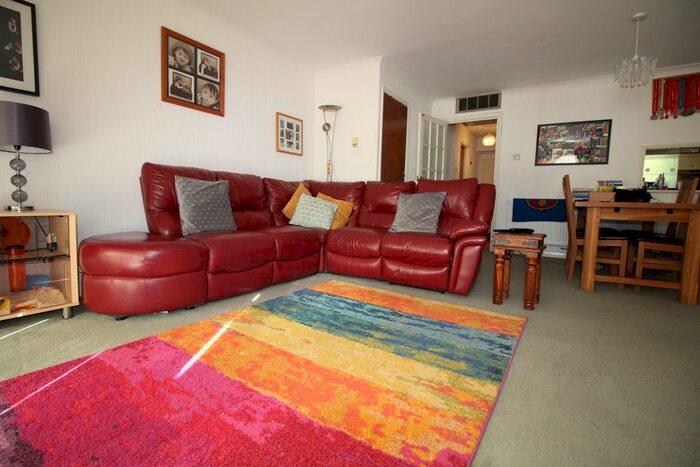 3 Bedroom Terraced House To Rent In Hylands Mews, Epsom, KT18