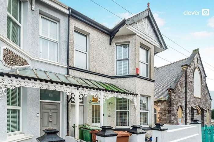 3 Bedroom End Terrace House For Sale In Beauchamp Road, Peverell, Plymouth, PL2