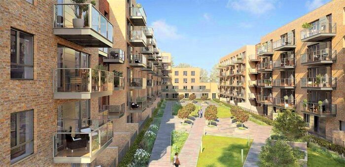 2 Bedroom Flat To Rent In Lang Court, High Street, London, N8